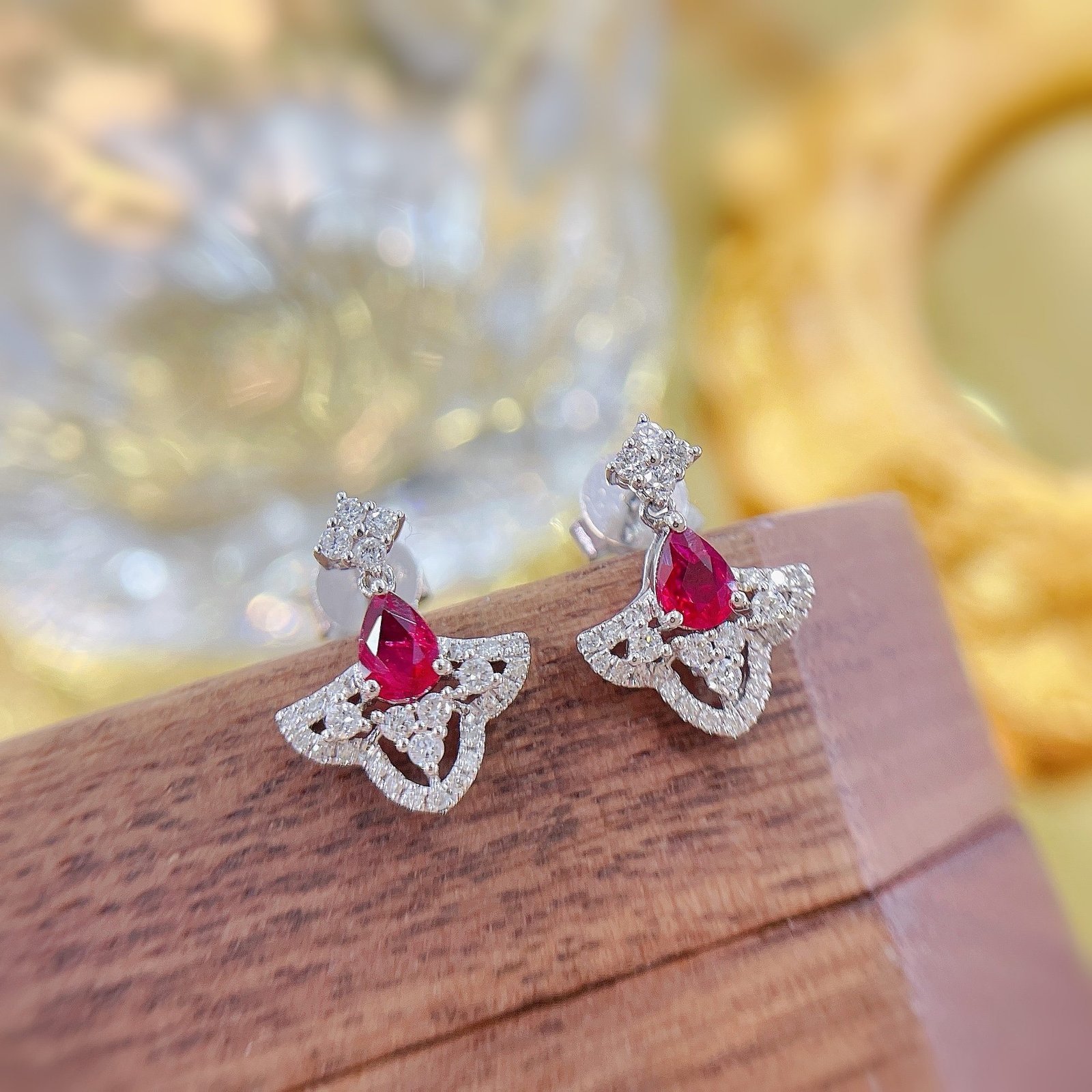 Ruby Earring 0.37 Cts in 18k Gold Jewelry