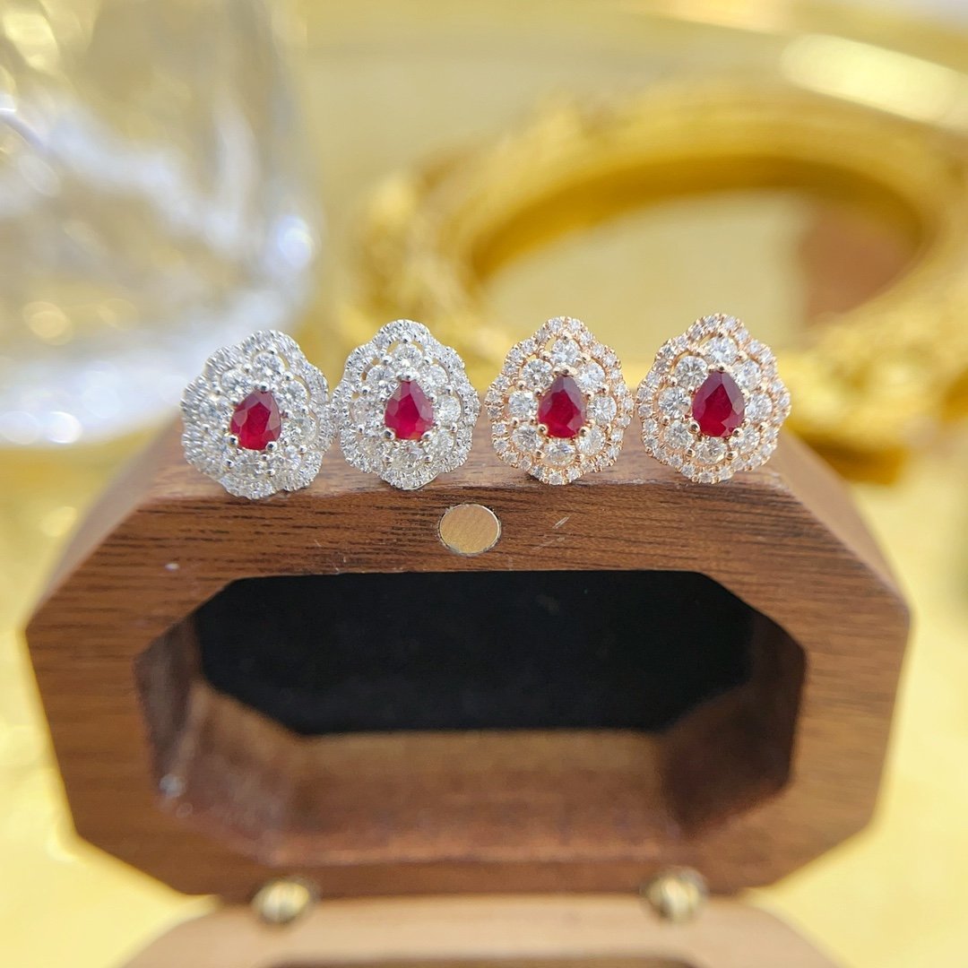 Ruby Earring 0.36 Cts in 18k Gold Jewelry