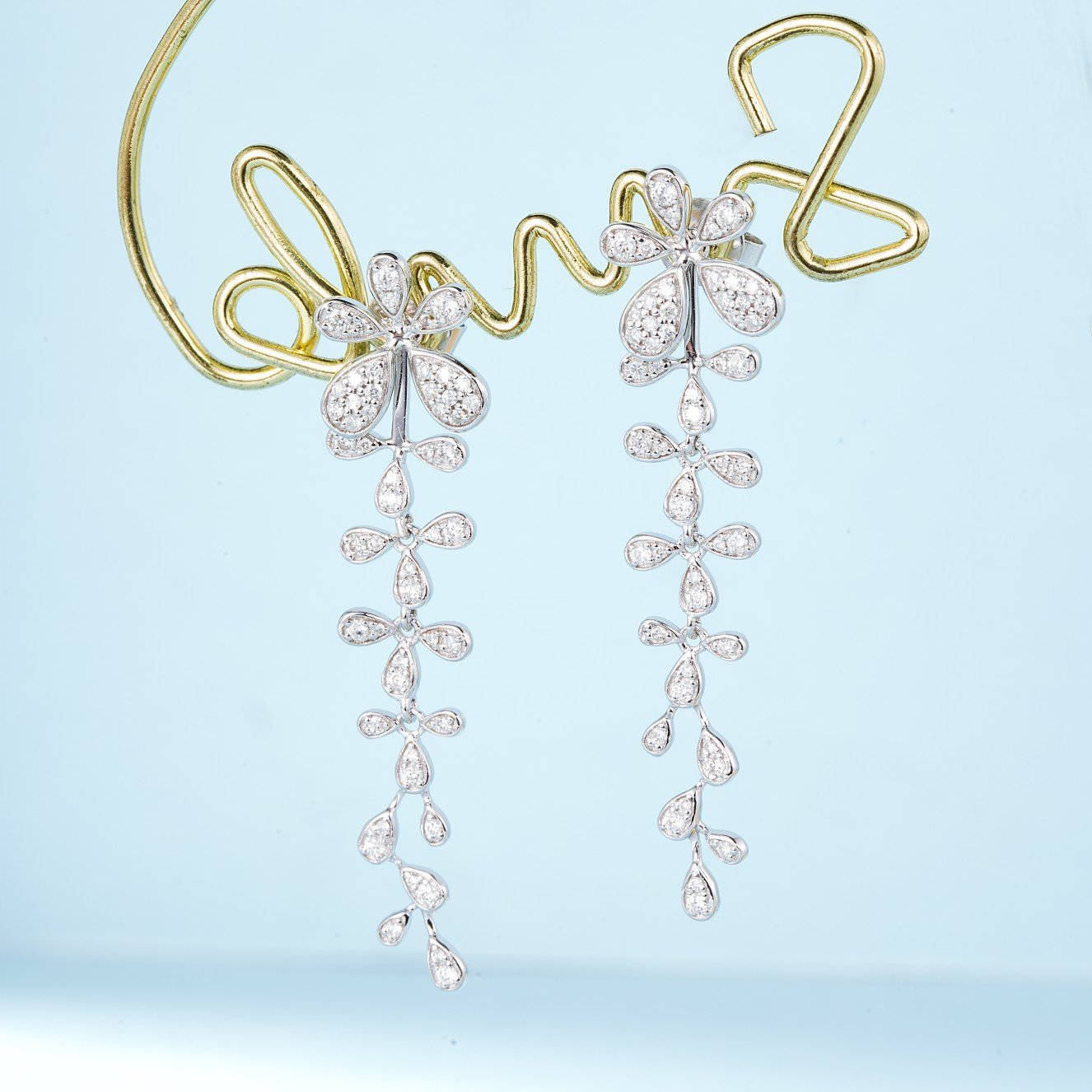 Diamond Earring 0.40 Cts in 18k Gold Jewelry