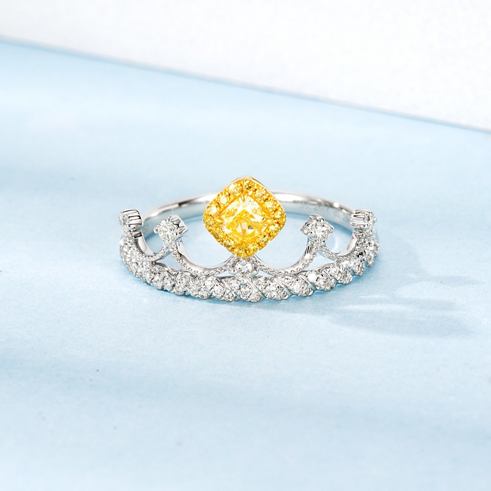 Diamond Ring 0.23 Cts in 18k Gold Jewelry
