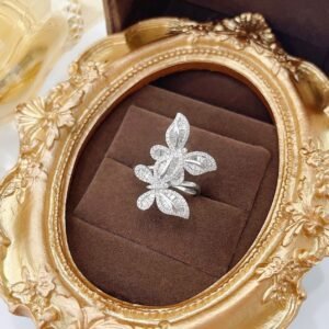 Diamond Ring 0.36 Cts in 18k Gold Jewelry