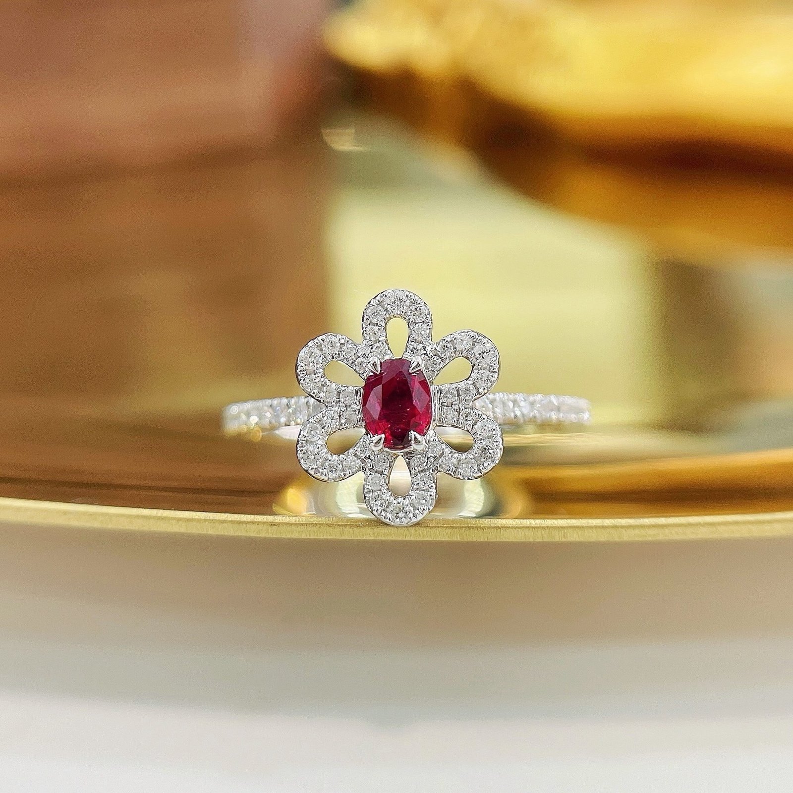 Ruby Ring 0.20 Cts in 18k Gold Jewelry