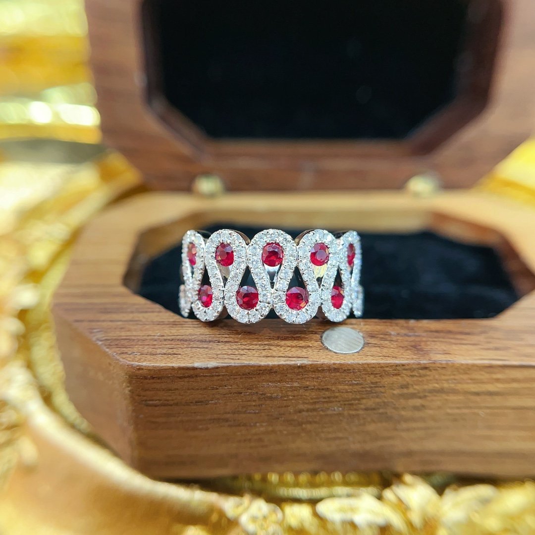 Ruby Ring 0.57 Cts in 18k Gold Jewelry