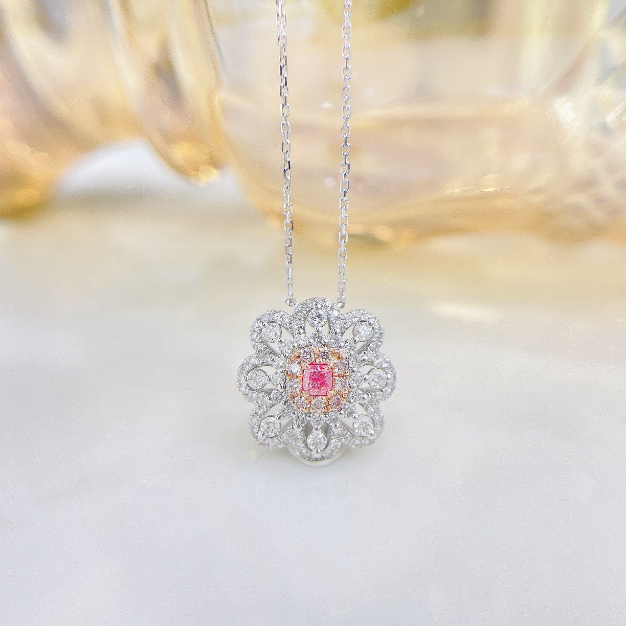 Diamond Pendant 0.09 Cts in 18k Gold Jewelry