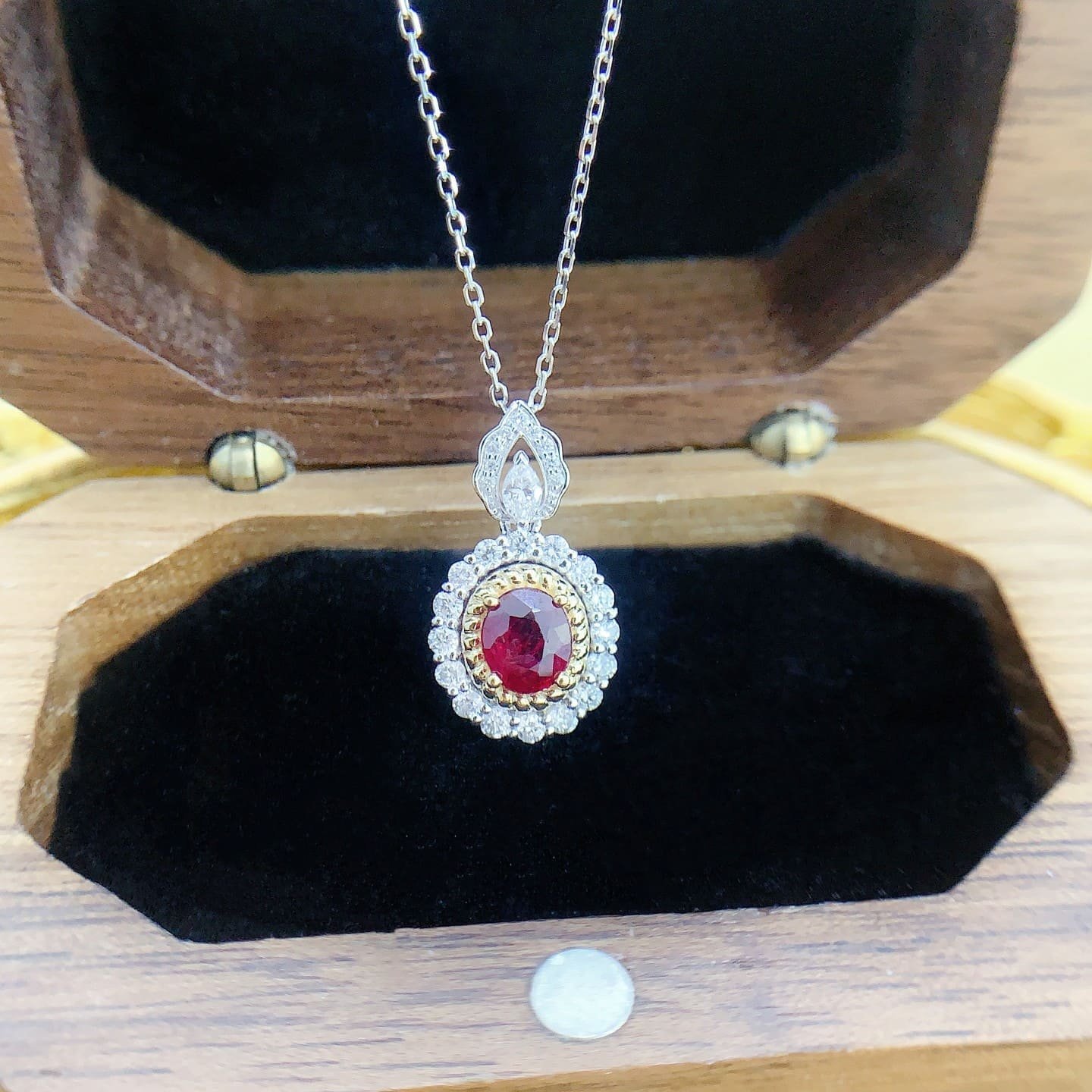 Ruby Pendant 0.52 Cts in 18k Gold Jewelry