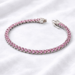 Elegant bracelet with pink gemstones