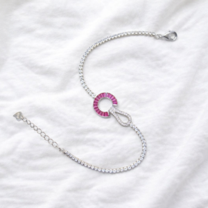 Elegant bracelet with pink and silver.